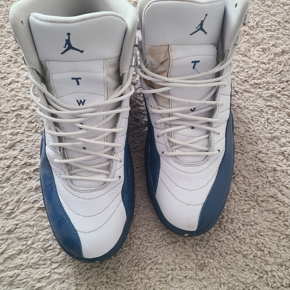 Jordan Black Sneakers with Purple and Teal Accents - Picture 8 of 16